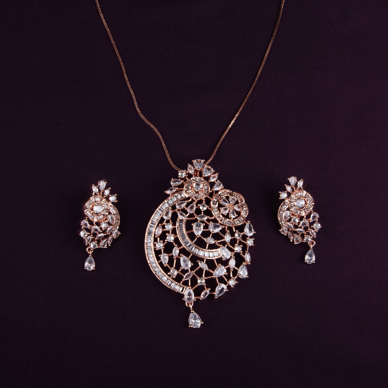 Pendant Sets