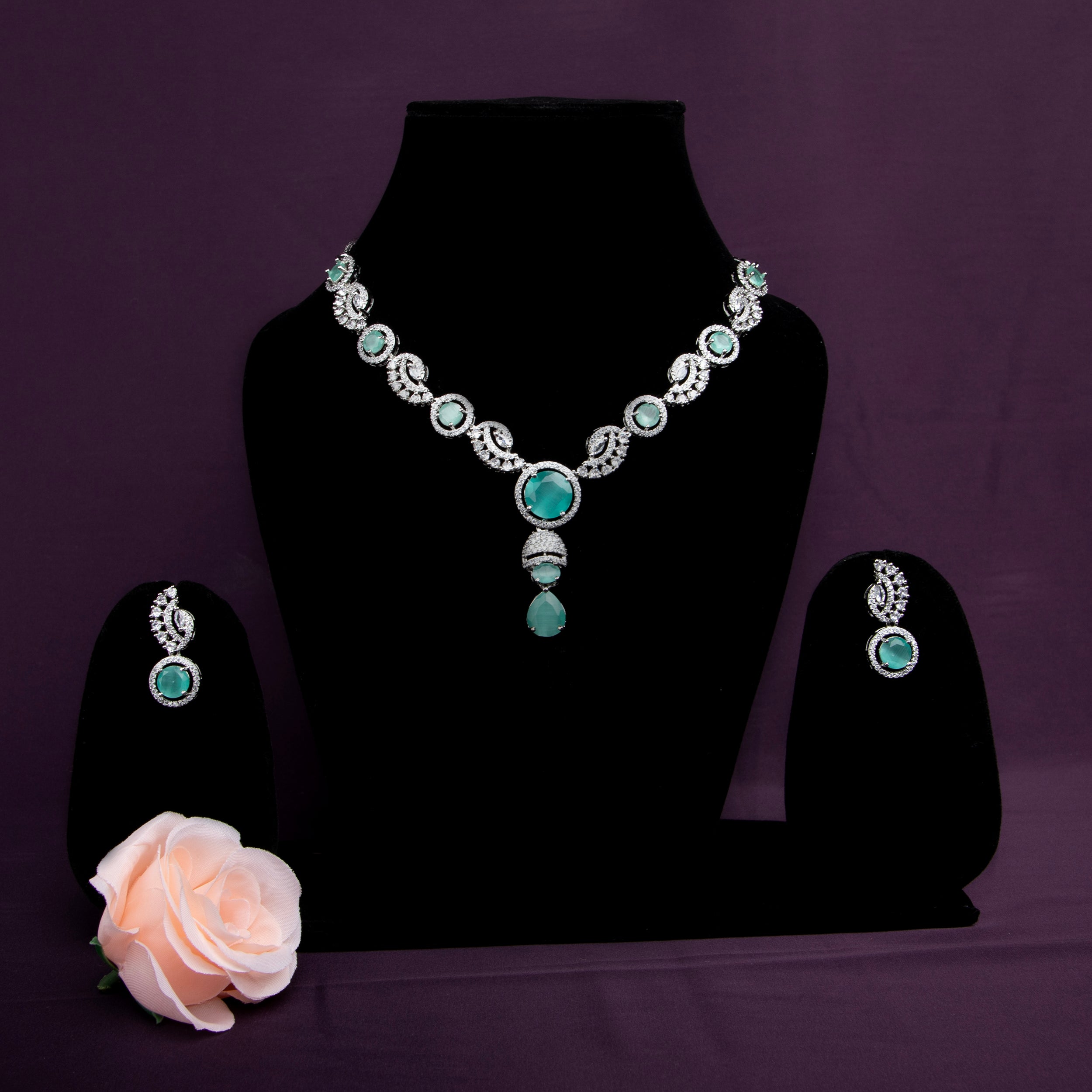 LA FILLE D'OR Elegant aquamarine and White Crystal Necklace Set with Earrings (MINT GREEN, ONE SIZE)