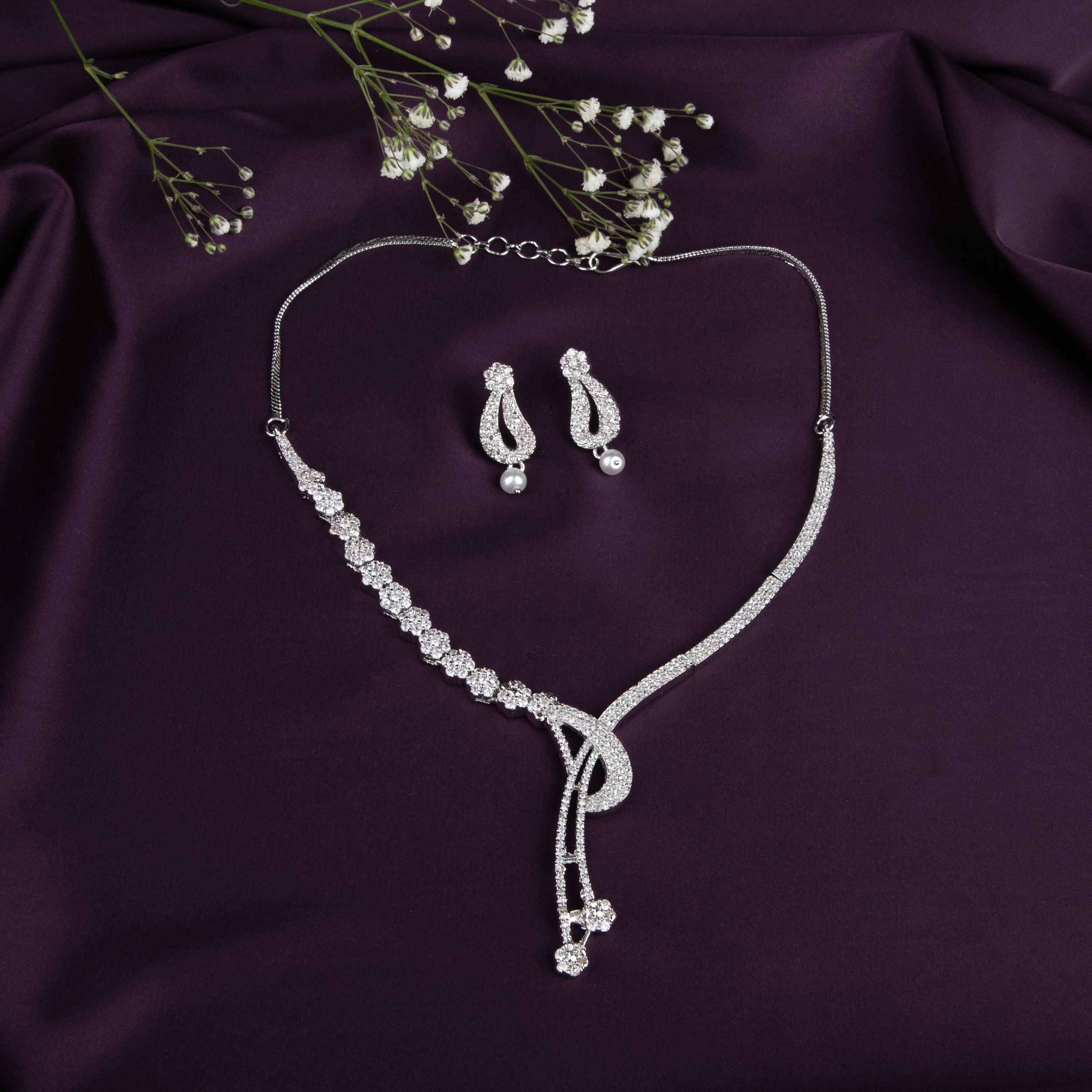 Sparkling Crystal Necklace Set with Matching Earrings.