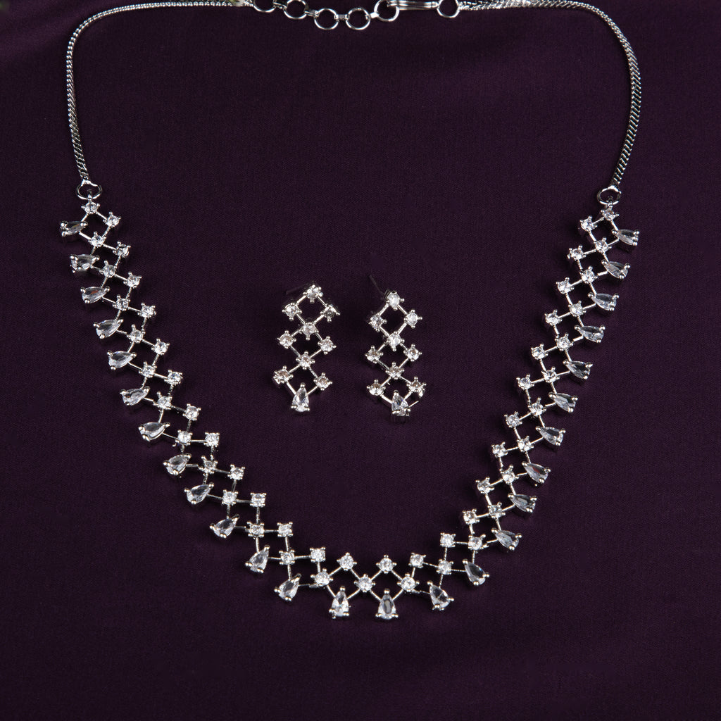 Emerald and Cubic Zirconia Necklace Set, 42 cm Necklace with Earrings (EMRALD GREEN, ONE SIZE)