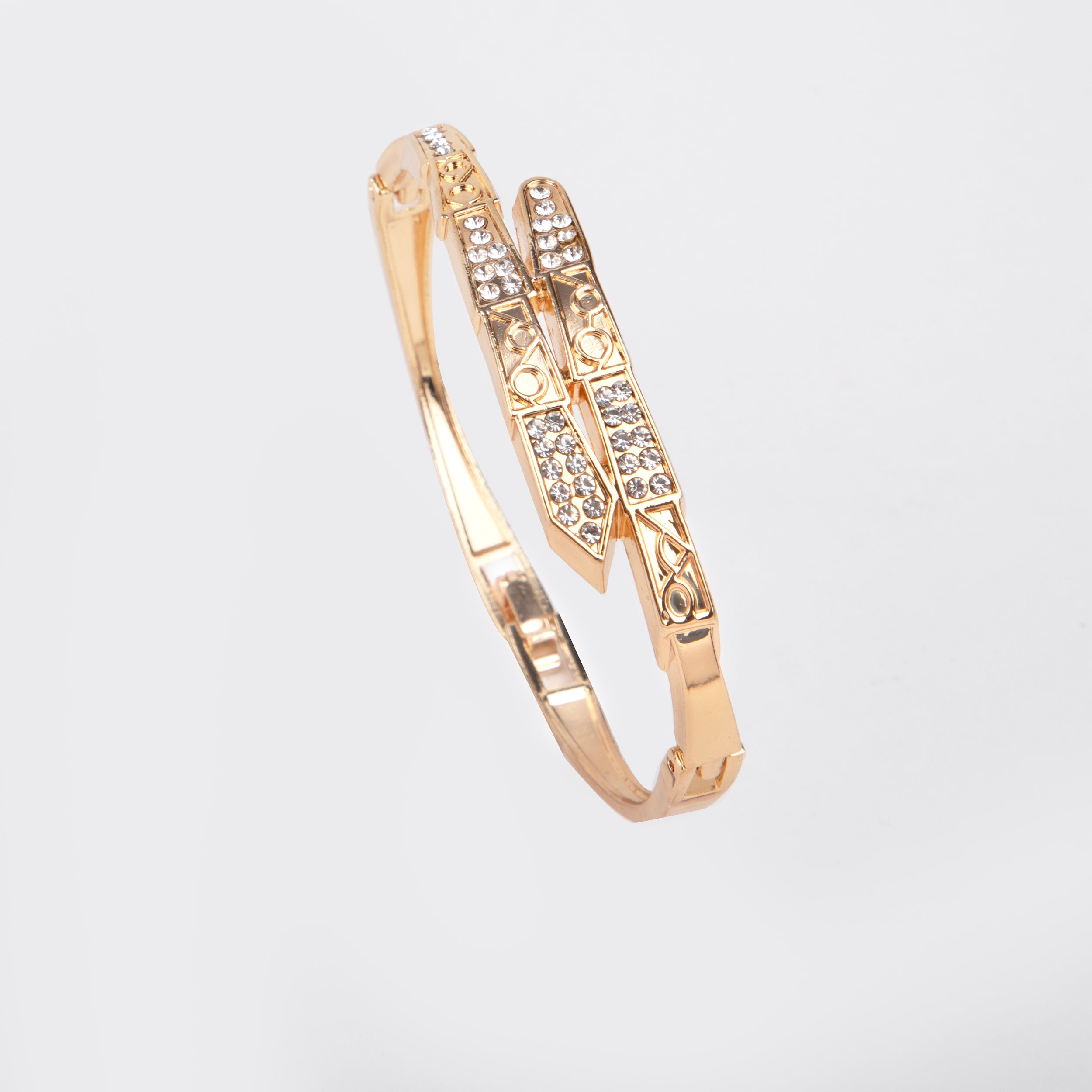 LA FILLE D'OR Elegant Crystal Rhinestone Bangle Bracelet,  Gold toned, Double Bow Design (GOLD, One Size)
