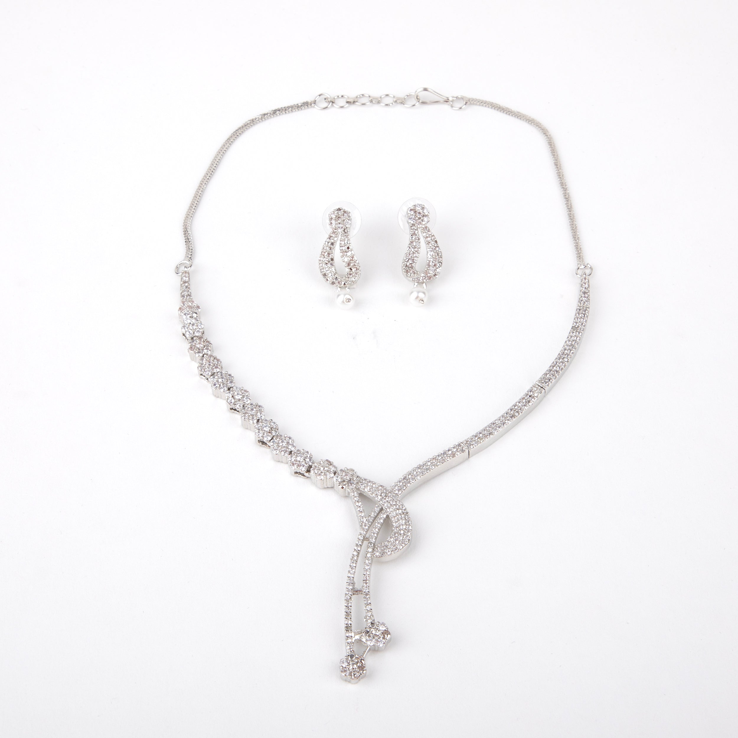 Sparkling Crystal Necklace Set with Matching Earrings.