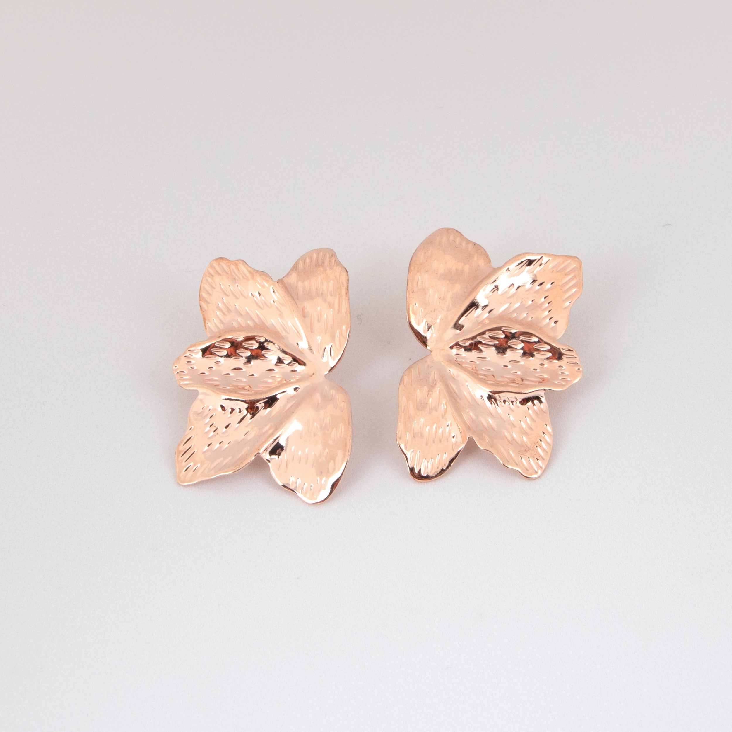 LA FILLE D'OR Rose Gold Plated Floral Stud Earrings