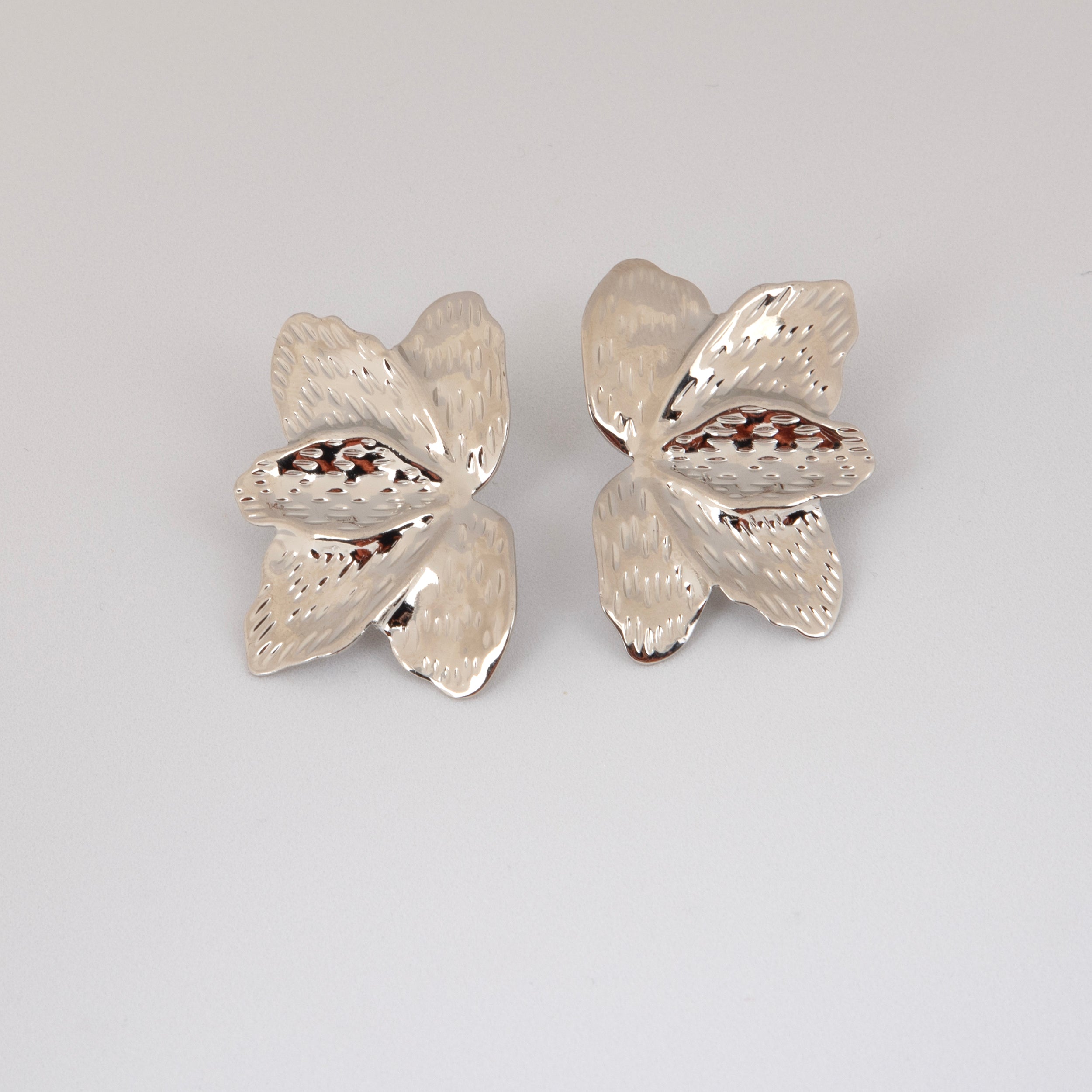 LA FILLE D'OR Rose Gold Plated Floral Stud Earrings