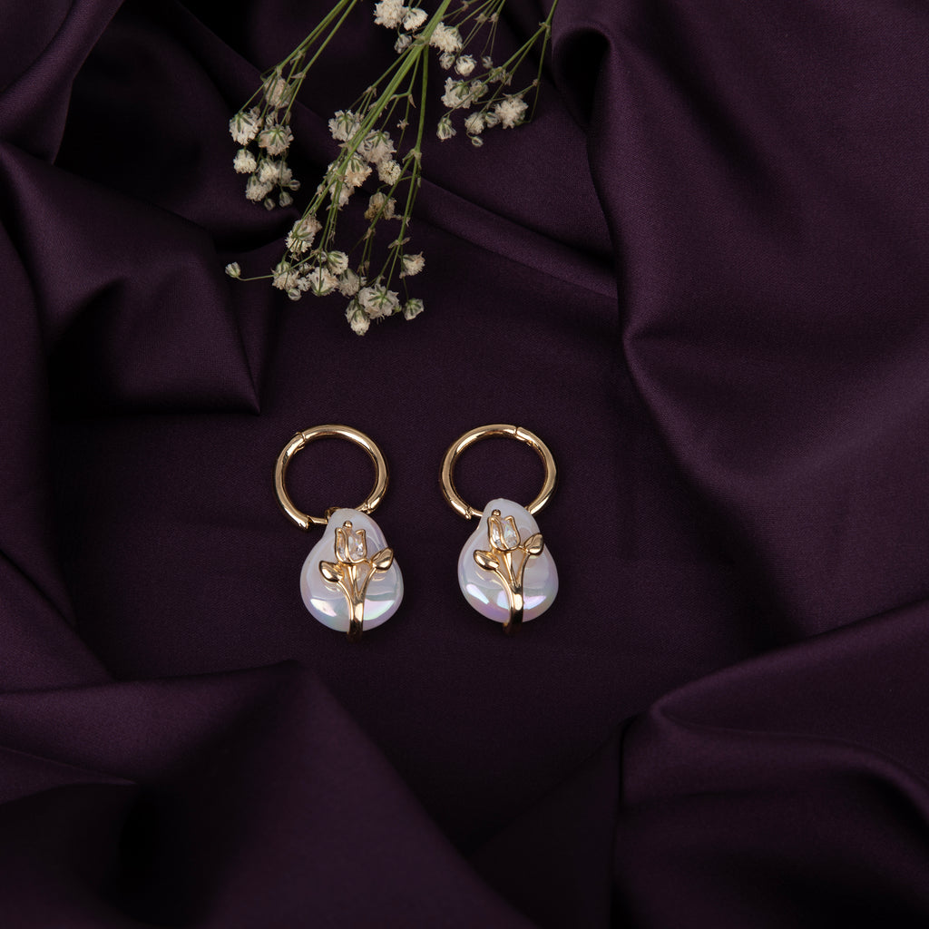 Gold-Plated Earrings with Pearl Pendants
