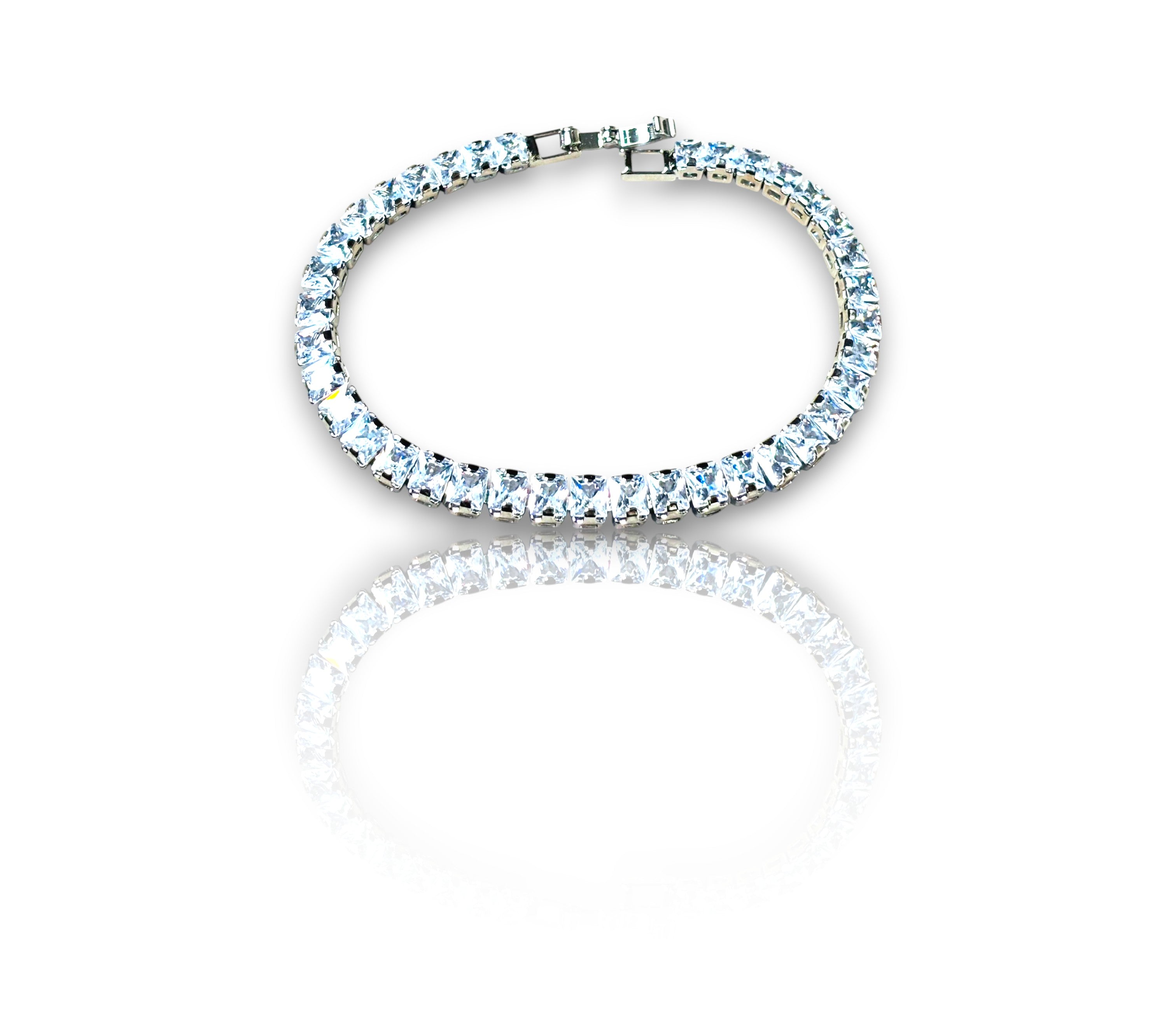 LA FILLE D'OR Crystal Bracelet, silver -Plated Setting, Clear Cubic Zirconia Stones, Classic Design