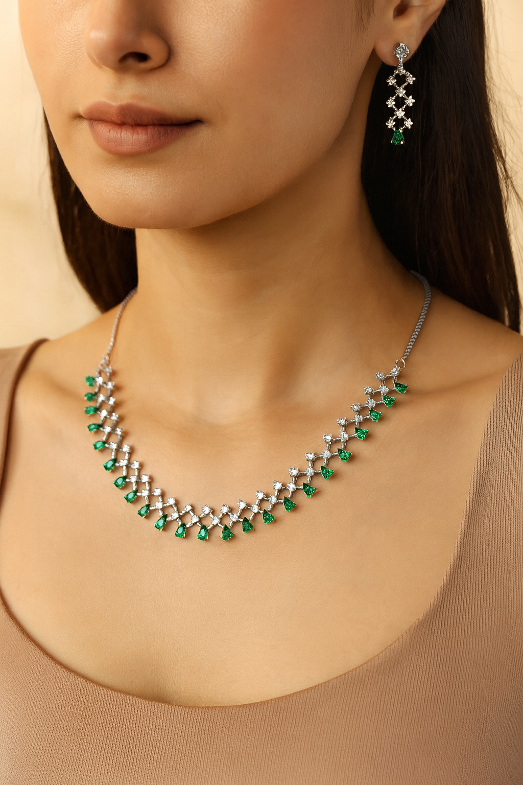 Emerald and Cubic Zirconia Necklace Set, 42 cm Necklace with Earrings (EMRALD GREEN, ONE SIZE)