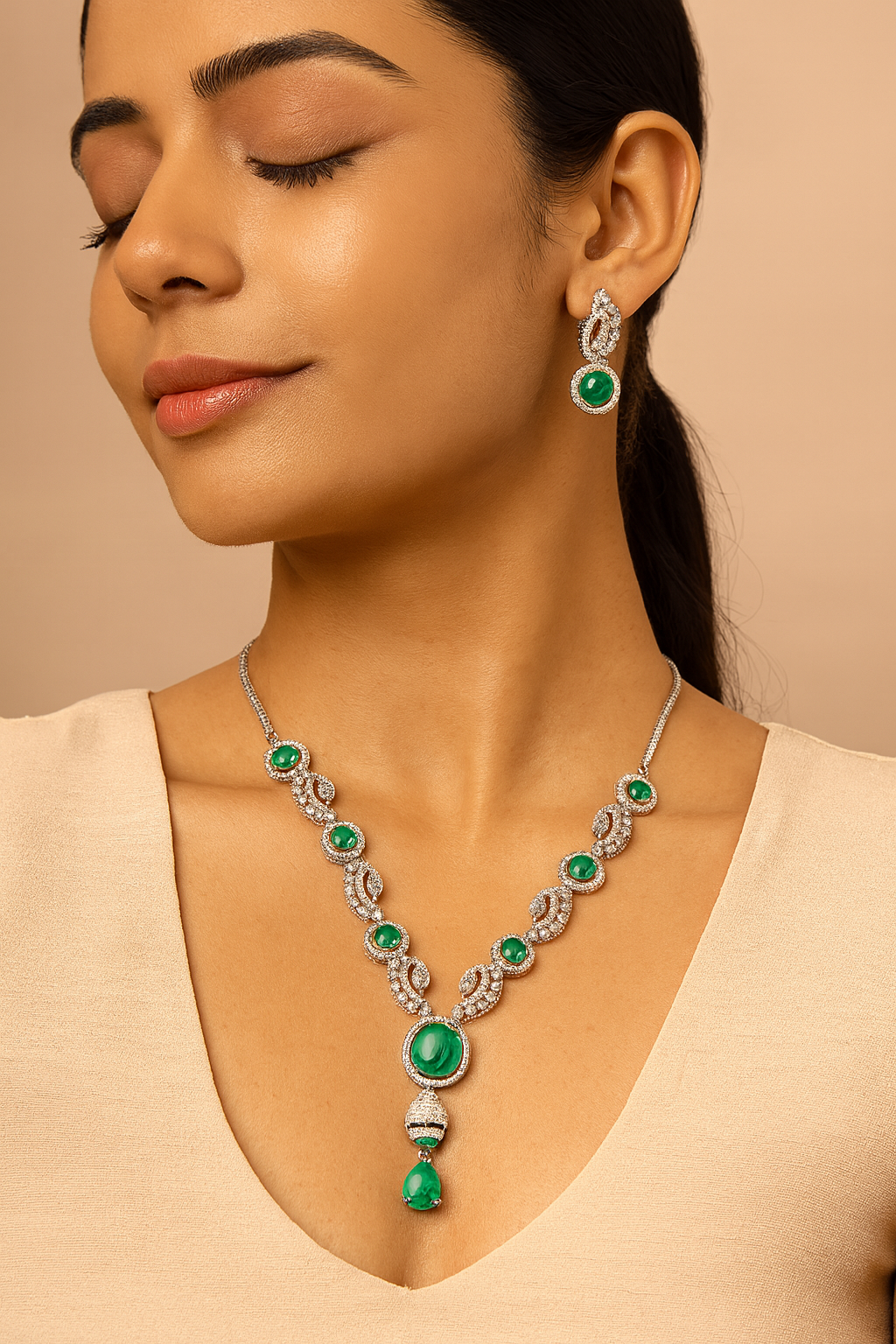 LA FILLE D'OR Elegant aquamarine and White Crystal Necklace Set with Earrings (MINT GREEN, ONE SIZE)