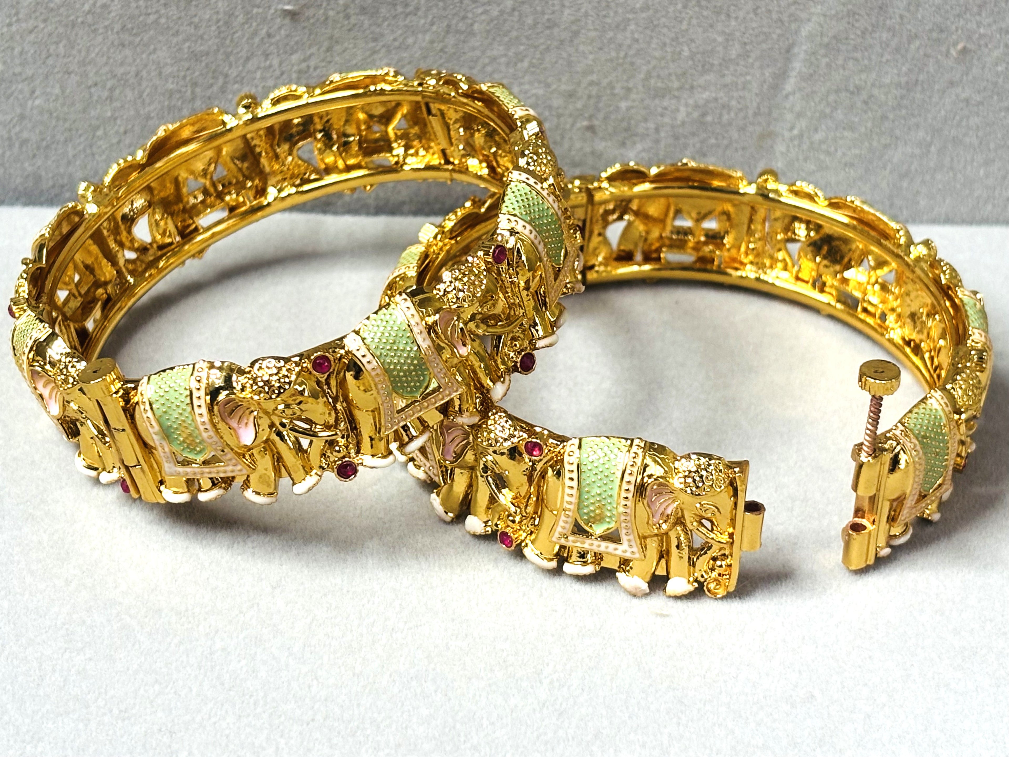 LA FILLE D'OR Vintage Gold-Plated Bracelet, Enamel Design, Ornate Filigree Pattern, SET OF 2